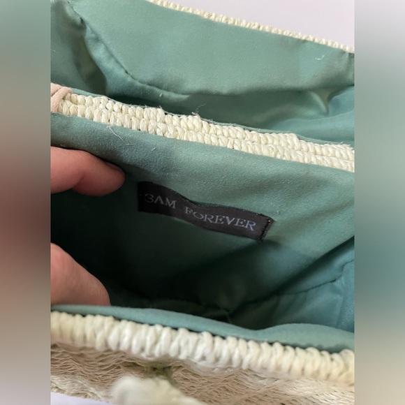 3 AM FOREVER women’s round green crossbody, fabric interior - Picture 6 of 17